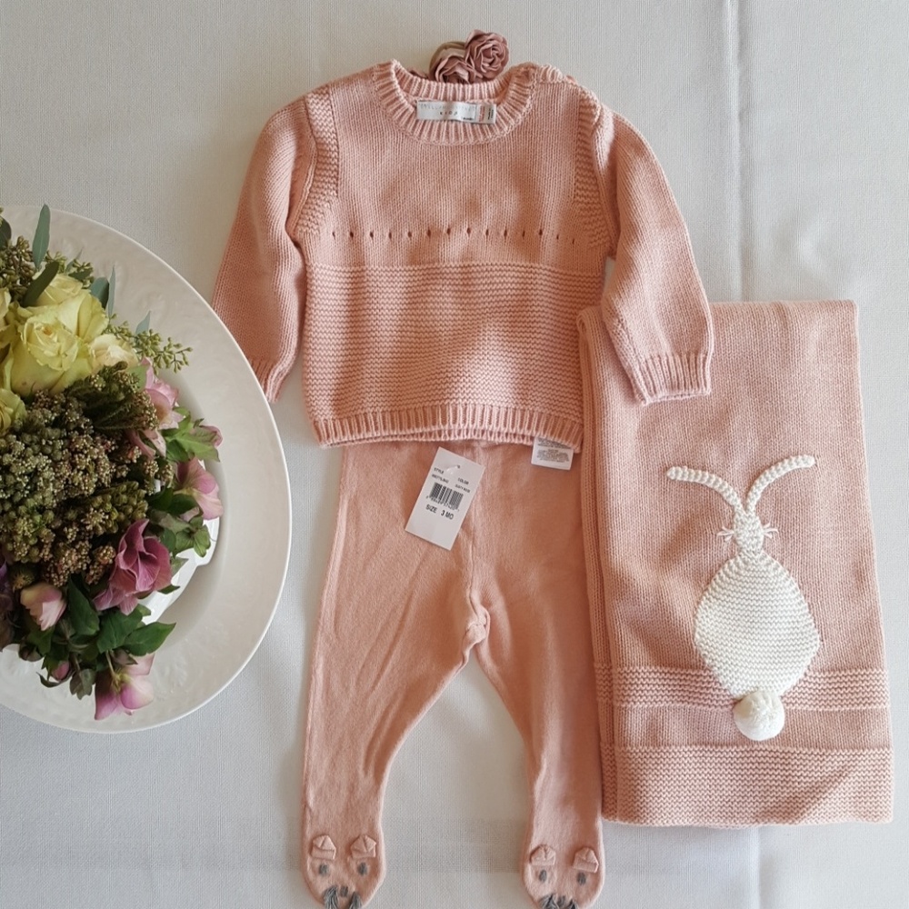 STELLA MCCARTNEY
Baby Knit Bunny Set in Pink 3mths